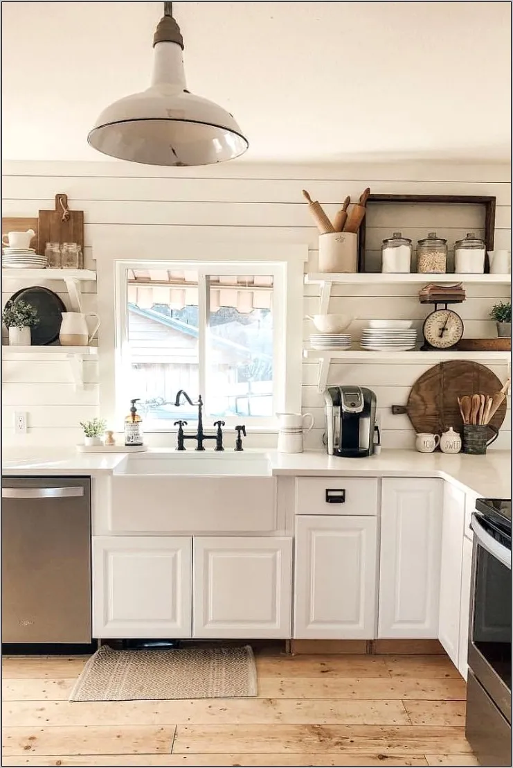 12973 country house kitchen 6