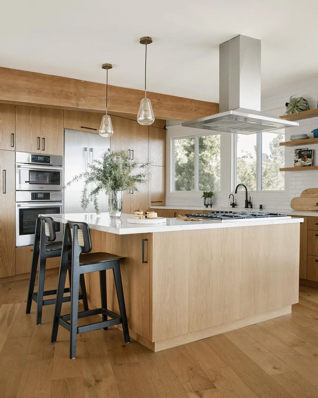 13158 60s kitchen earthy tones