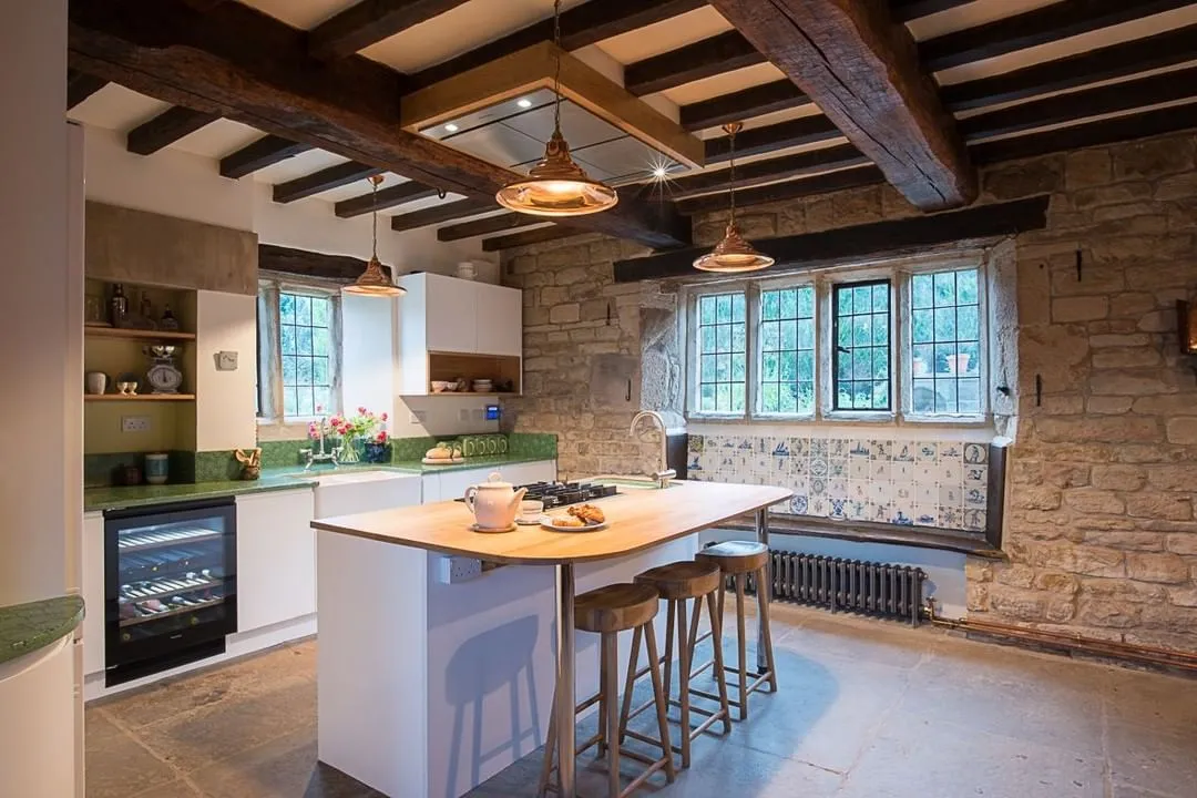 13158 60s kitchen wood paneling